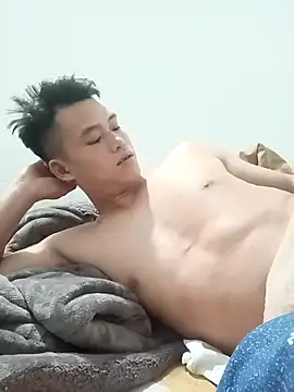 Snapshot of Maycute18 chatting on March 8, 12:42 pm Maycute18 online show from March 8, 12:42 pm