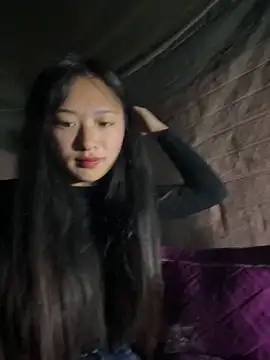 Thuyli xx online show from February 5, 10:20 am