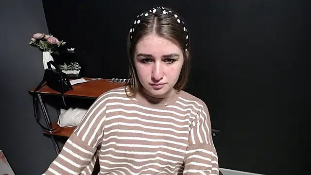 Sunny siren online show from April 6, 12:28 pm