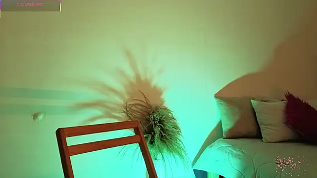 fransheskarossi online show from March 8, 12:09 pm