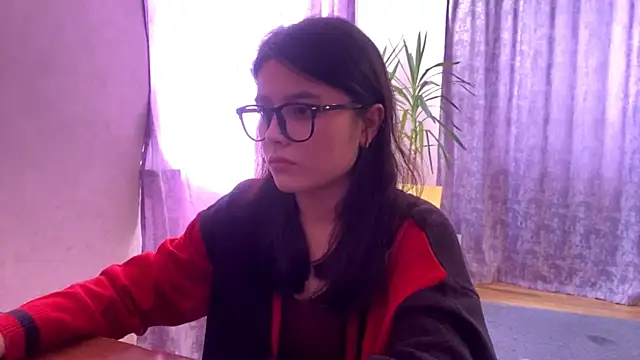 SaintMari online show from May 2, 1:16 pm