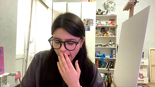 SaintMari online show from May 14, 2:13 pm