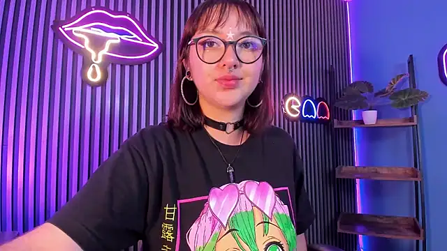 Violett Prince1 online show from February 11, 12:32 pm