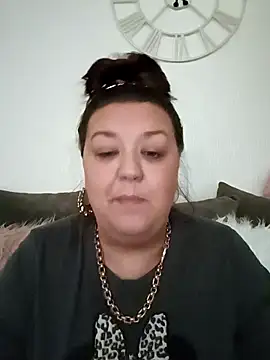 Nova-iswiserx online show from March 6, 10:56 am