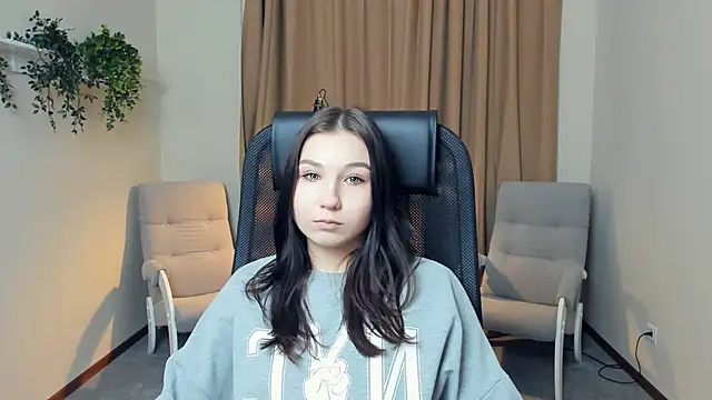 lraTapio online show from January 16, 1:04 pm