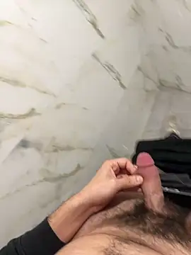 Ilyass heway online show from February 5, 2:00 pm