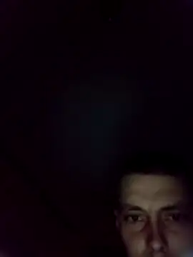 Snapshot of 1423Ret chatting on April 6, 12:52 am 1423Ret online show from April 6, 12:52 am