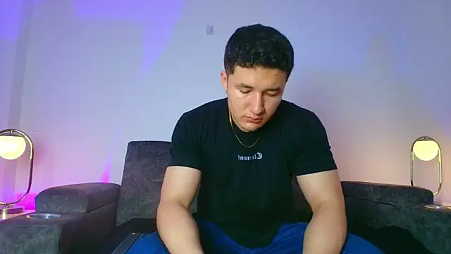 Alexander Connor online show from April 24, 12:07 pm