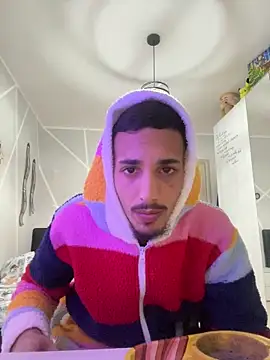 Snapshot of piccolo2002 chatting on March 6, 4:03 pm piccolo2002 online show from March 6, 4:03 pm