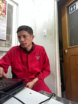 santiObrero online show from February 10, 7:51 pm