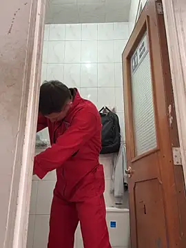 Snapshot of santiObrero chatting on March 14, 3:28 pm santiObrero online show from March 14, 3:28 pm