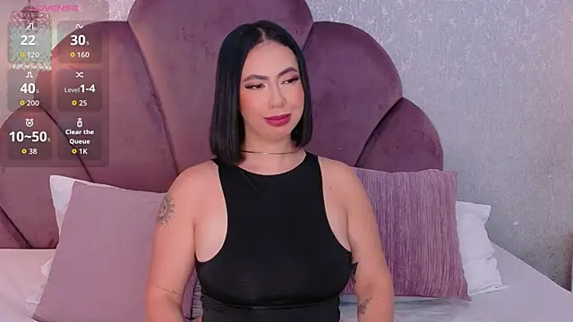 Sienna-Gold online show from May 18, 1:06 pm