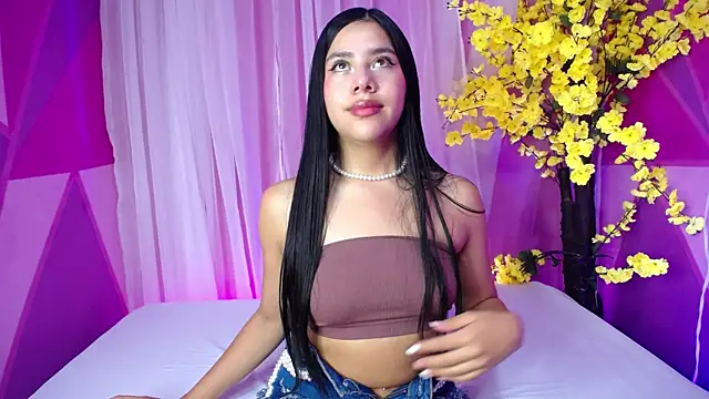 Lory Bonny online show from February 4, 11:38 am