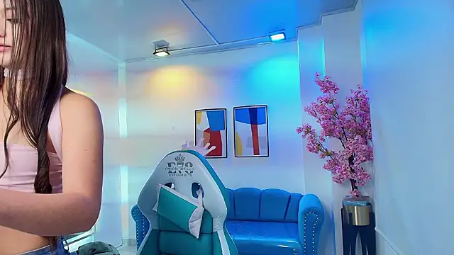 Zoe swan online show from March 19, 11:14 am