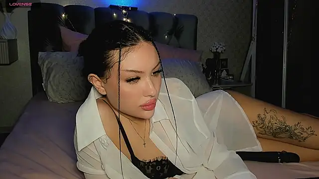  JessLei  online show from May 14, 7:15 am