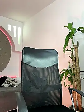 Tatiana bram  online show from January 17, 2:27 am