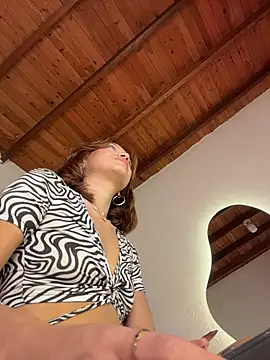 Alison Ivanova online show from February 16, 3:46 am