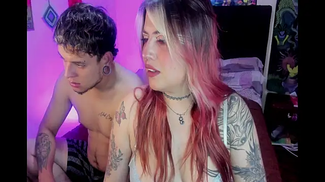 Snapshot of lunaa_rayy420 chatting on February 19, 3:57 am lunaa rayy420 online show from February 19, 3:57 am