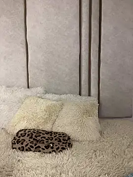 lilithdya online show from March 22, 2:26 am