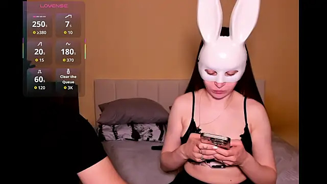 Sida Nans online show from March 4, 7:42 pm