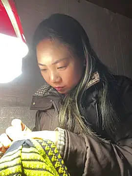 Lata-cute online show from February 2, 2:05 pm