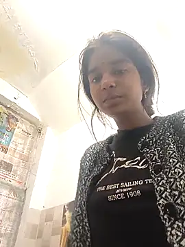 Snapshot of Cute-Natashaa chatting on February 17, 3:47 am Cute-Natashaa online show from February 17, 3:47 am