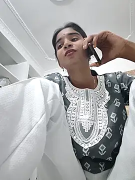 Snapshot of Cute-Natashaa chatting on February 27, 4:18 pm Cute-Natashaa online show from February 27, 4:18 pm