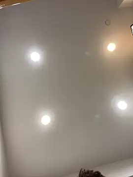 Snapshot of CurlyCutieSweetie chatting on January 19, 1:20 am CurlyCutieSweetie online show from January 19, 1:20 am