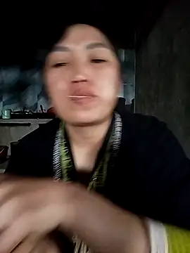 lia-coy online show from February 18, 2:40 am