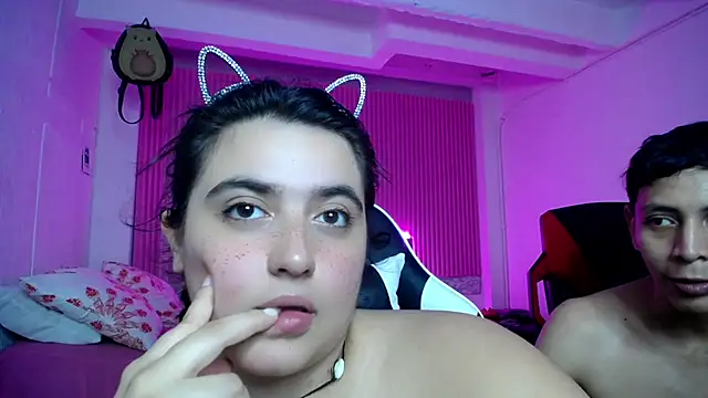 Snapshot of sonic_jess07 chatting on April 9, 9:20 pm sonic jess07 online show from April 9, 9:20 pm