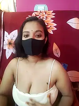 Snapshot of Adrita-2 chatting on February 6, 1:32 am Adrita-2 online show from February 6, 1:32 am