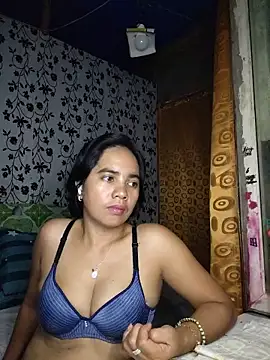 LoveSammantha24xxx online show from May 29, 5:49 am