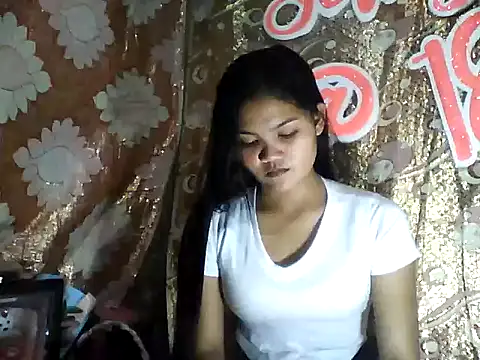 PinaySkinnyJust18 online show from February 23, 9:28 am