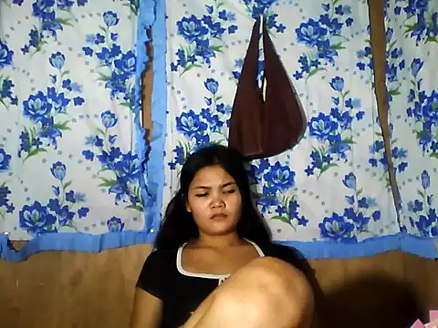 PinaySkinnyJust18 online show from May 9, 12:27 am