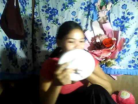 Snapshot of PinaySkinnyJust18 chatting on May 25, 9:48 am PinaySkinnyJust18 online show from May 25, 9:48 am