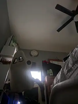 Snapshot of barracksbunny chatting on April 2, 12:08 am barracksbunny online show from April 2, 12:08 am