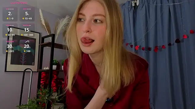 LanaRoxxy online show from March 13, 12:34 pm