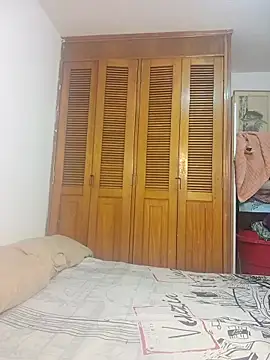 auroracandelax online show from March 17, 5:27 pm