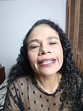 auroracandelax online show from March 22, 6:22 pm