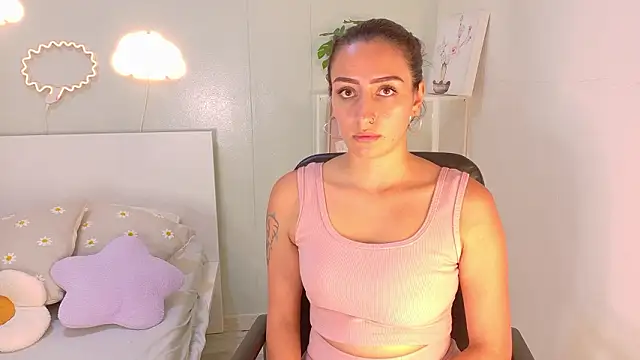 Snapshot of AmmyRouse__ chatting on February 22, 11:53 am AmmyRouse online show from February 22, 11:53 am