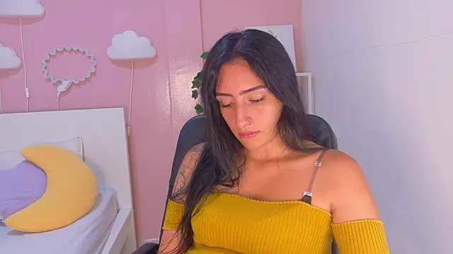 Snapshot of AmmyRouse__ chatting on April 2, 12:58 pm AmmyRouse online show from April 2, 12:58 pm