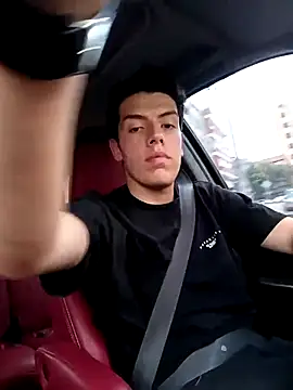 maximo 15  online show from February 9, 3:27 pm