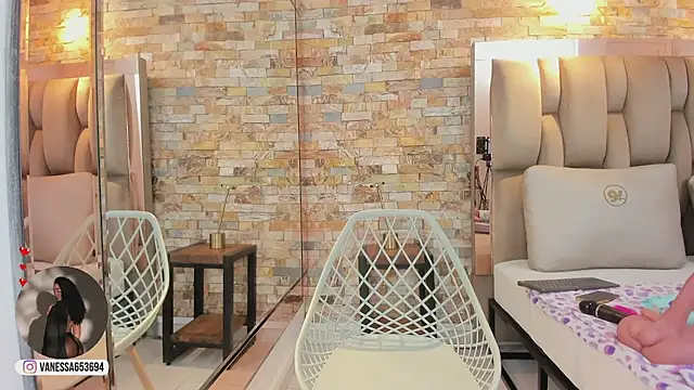 Snapshot of kendall_grace chatting on March 14, 11:37 am kendall grace online show from March 14, 11:37 am