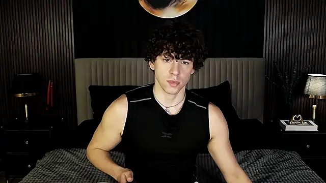 Snapshot of TylerGibson chatting on March 15, 7:03 am TylerGibson online show from March 15, 7:03 am