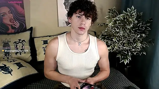 Snapshot of TylerGibson chatting on May 16, 3:55 pm TylerGibson online show from May 16, 3:55 pm