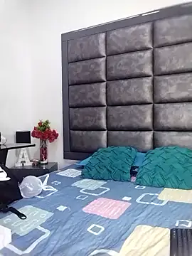 Catalinna 03 online show from February 3, 12:21 pm