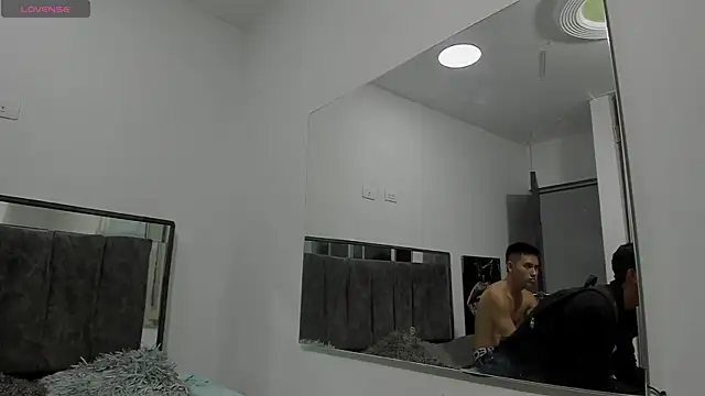 CamiloAndYury online show from January 17, 7:28 pm