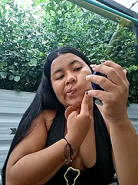 Snapshot of Sweet-Dirty-Storm chatting on April 16, 12:39 pm Sweet-Dirty-Storm online show from April 16, 12:39 pm