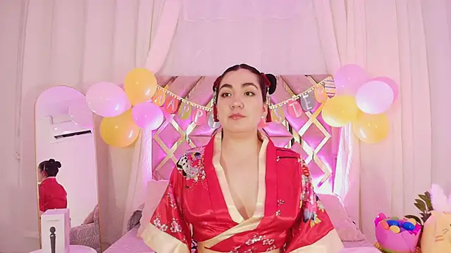 KathiaJenner online show from March 29, 12:05 pm