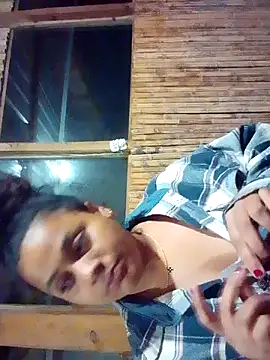 Snapshot of Sunfirehot chatting on February 9, 4:27 am Sunfirehot online show from February 9, 4:27 am